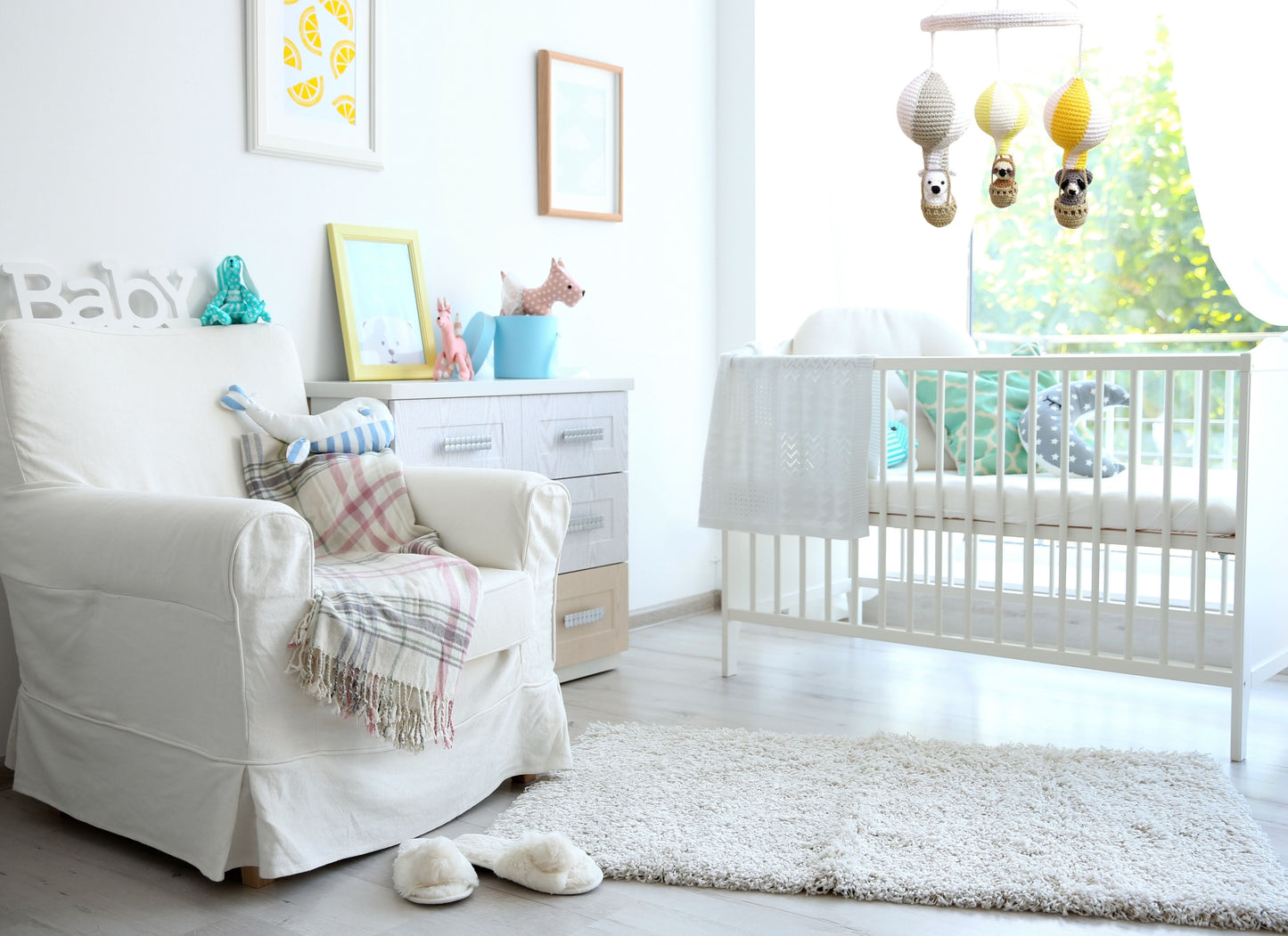 Yellow and gray hot air balloon baby mobile