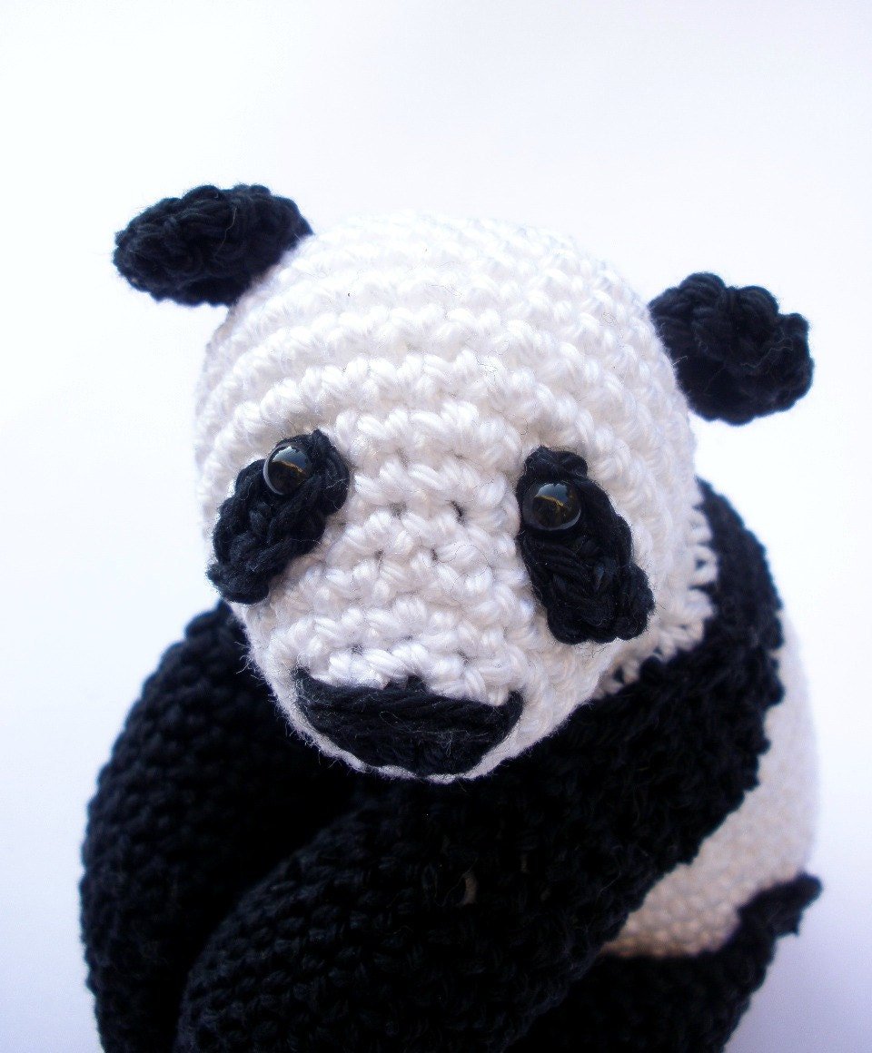 Crochet Panda Bear stuffed toy - Crochet on a tree