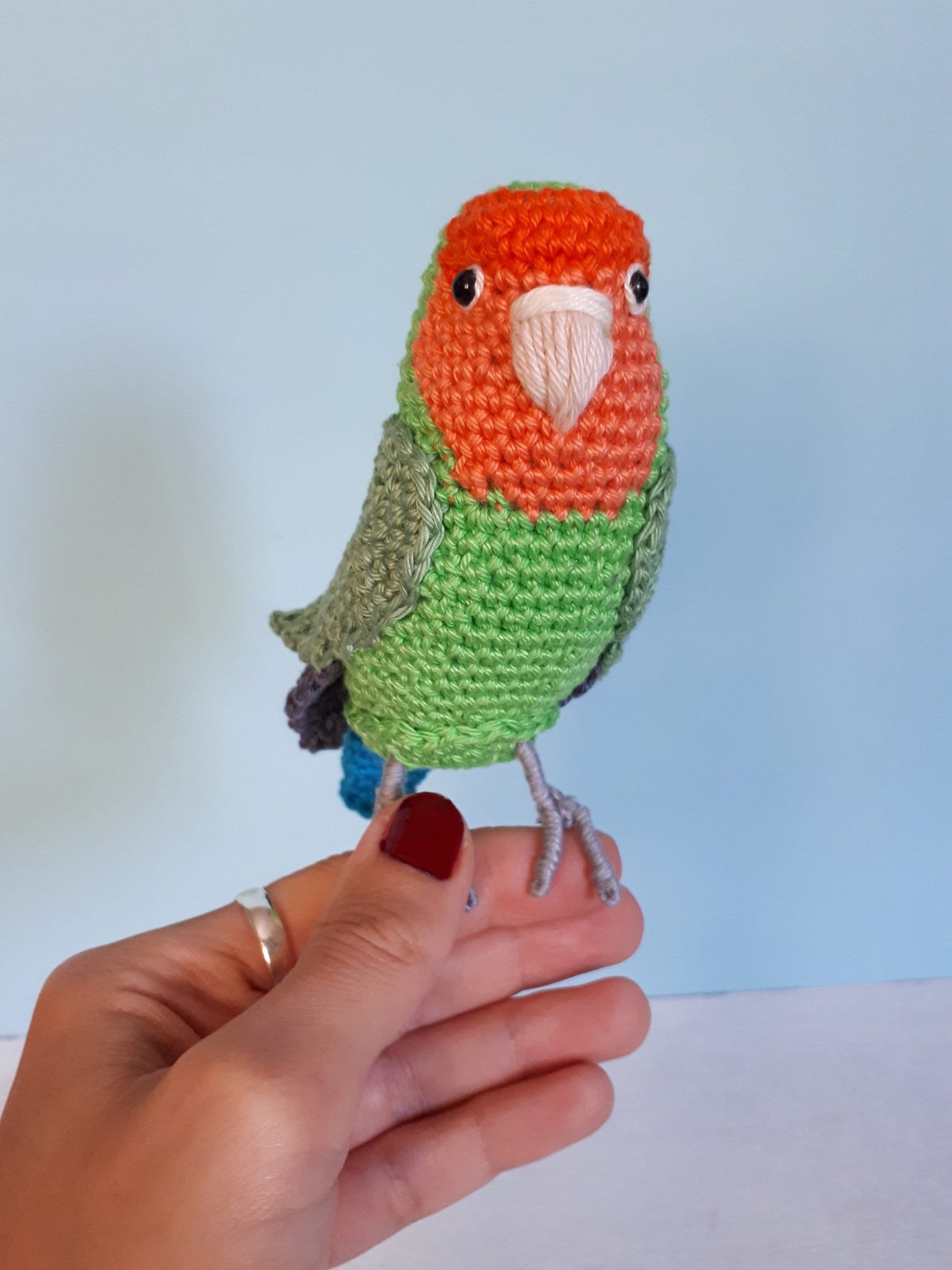 Crochet Peach - faced lovebird plush toy - Crochet on a tree