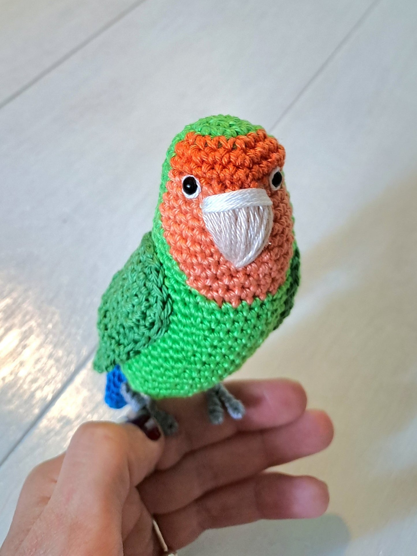 Crochet Peach - faced lovebird plush toy - Crochet on a tree