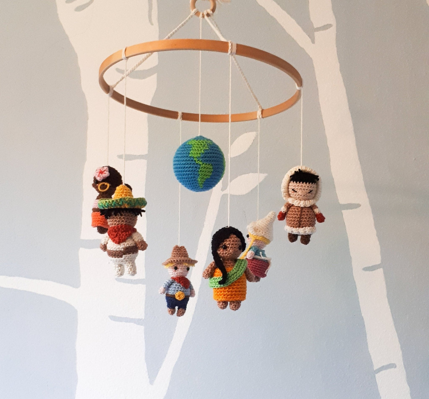 It's a small world baby mobile crochet pattern - Crochet on a tree