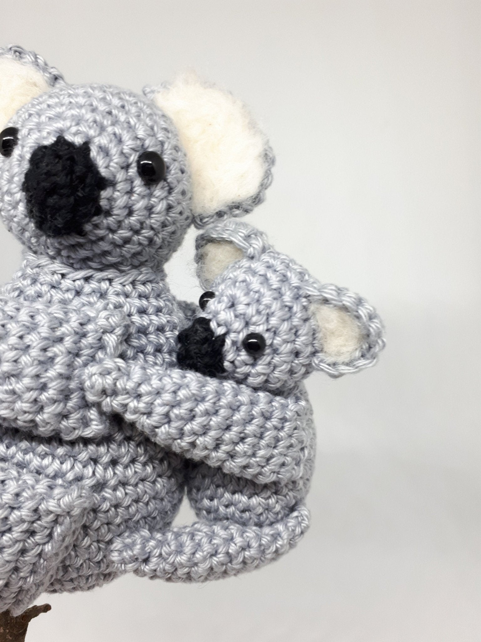 Koala mom and baby stuffed animal plush toy - Crochet on a tree