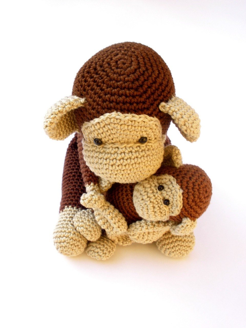 Monkey mom with baby stuffed animal plush toy - Crochet on a tree