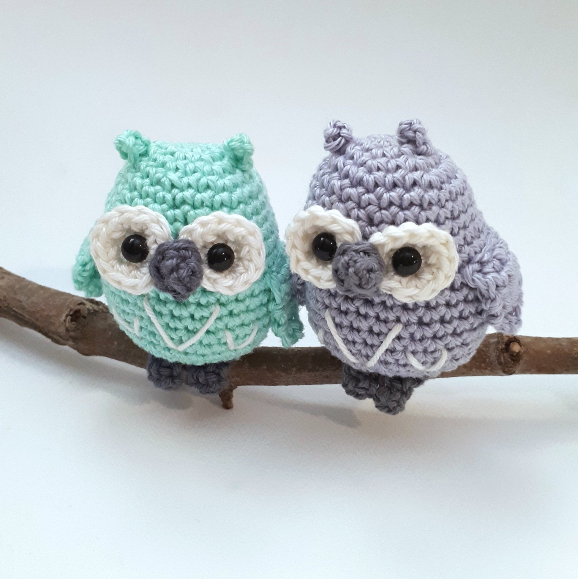 Owls on a branch nursery decoration - Crochet on a tree