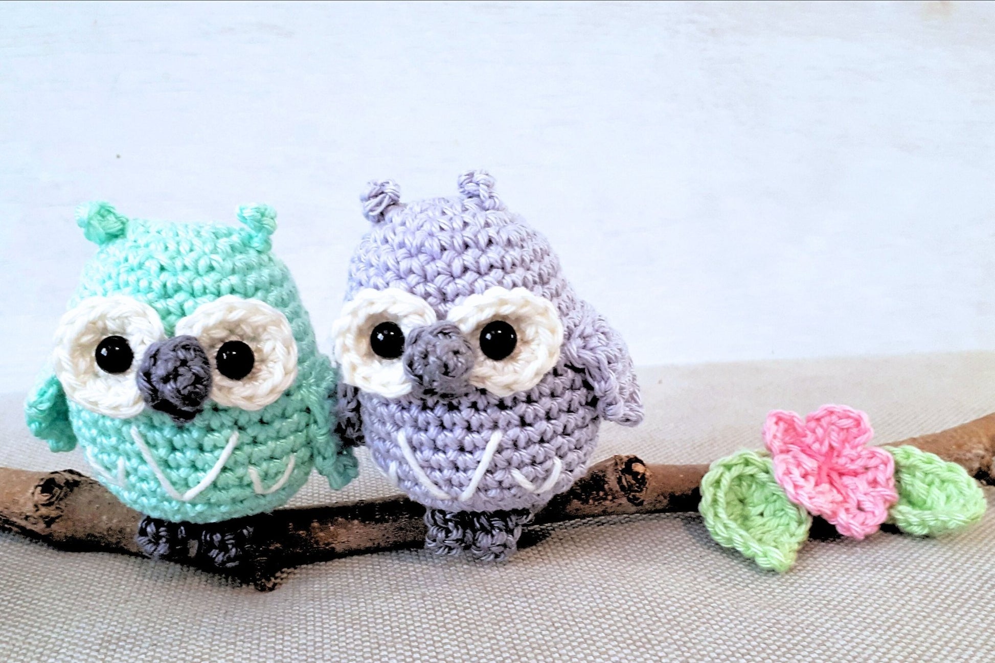 Owls on a branch nursery decoration - Crochet on a tree