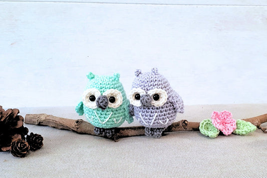 Owls on a branch nursery decoration - Crochet on a tree