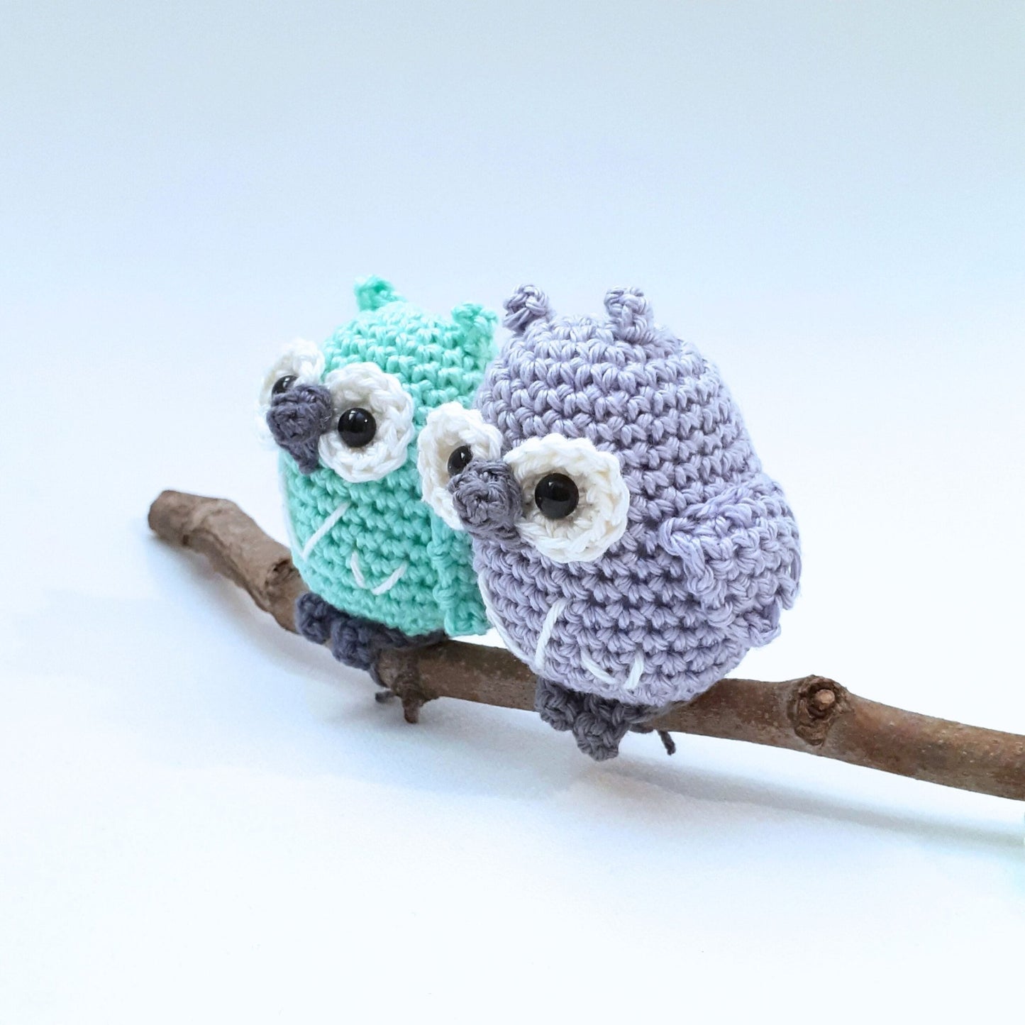 Owls on a branch nursery decoration - Crochet on a tree