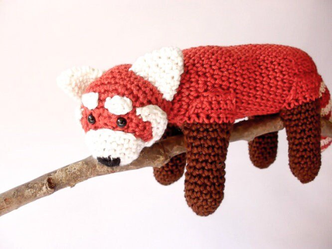 Red panda stuffed plush toy - Crochet on a tree